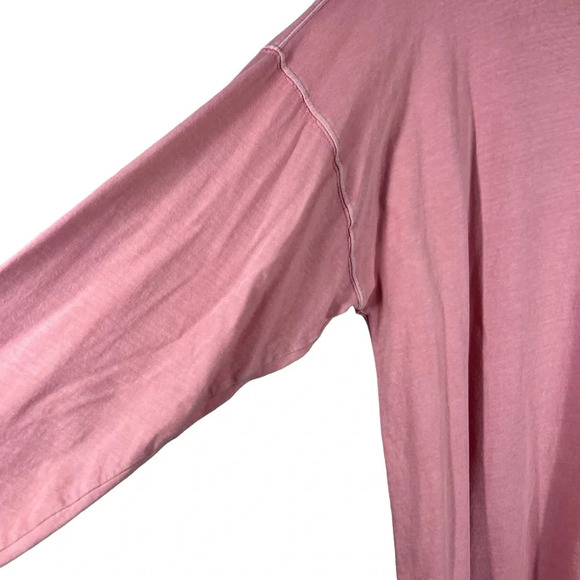 WE THE FREE Pink Long Sleeve Mock Neck oversized T-Shirt Medium - Picture 5 of 9